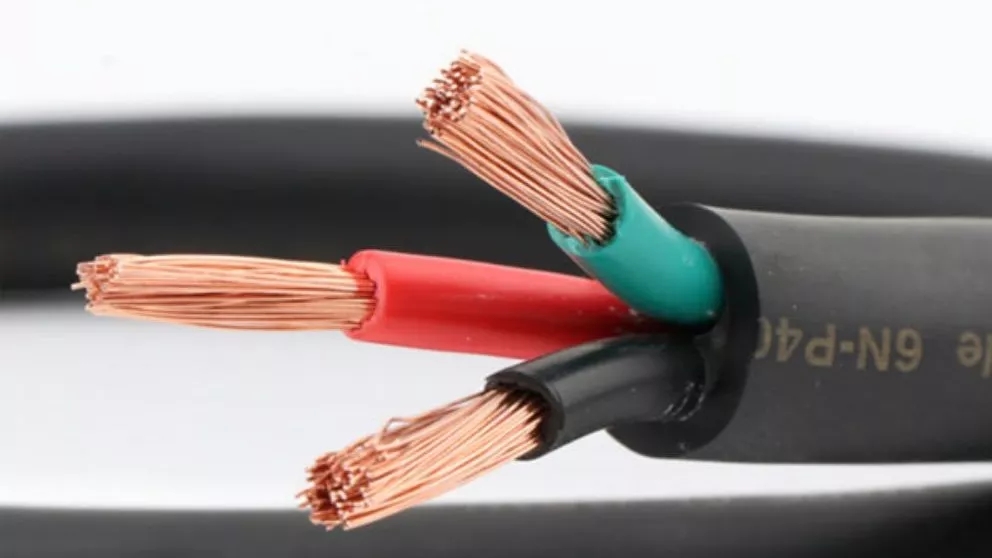 سیم و کابل برق چیست؟